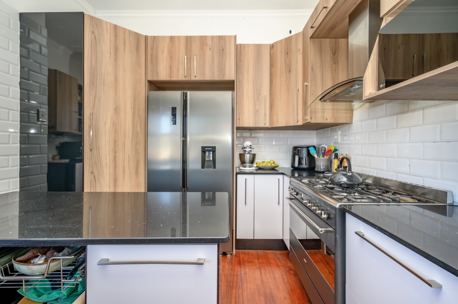 3 Bedroom Property for Sale in Summerstrand Eastern Cape